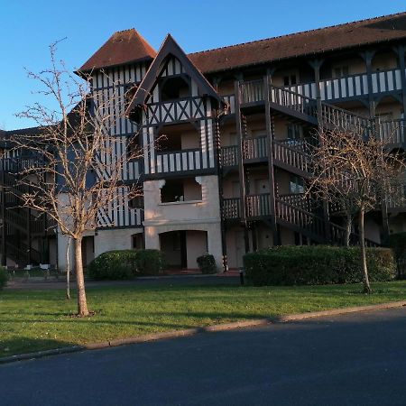 Appartement - Residence Du Golf Deauville 2 Екстериор снимка