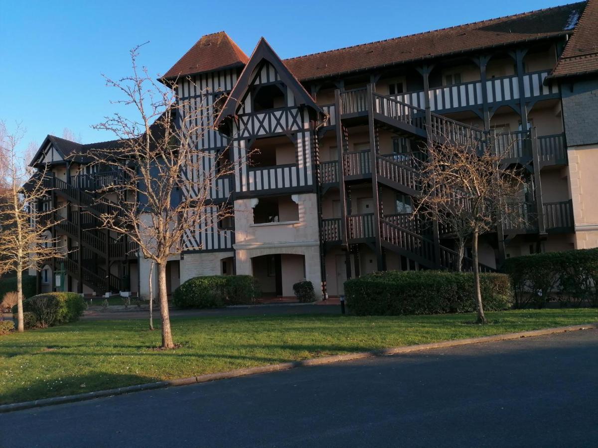 Appartement - Residence Du Golf Deauville 2 Екстериор снимка